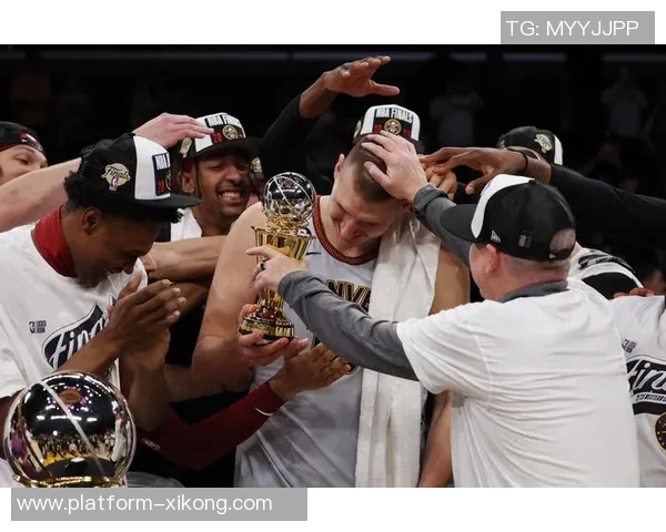 约基奇出战65场几无可能SGA争夺第二座MVP前景光明