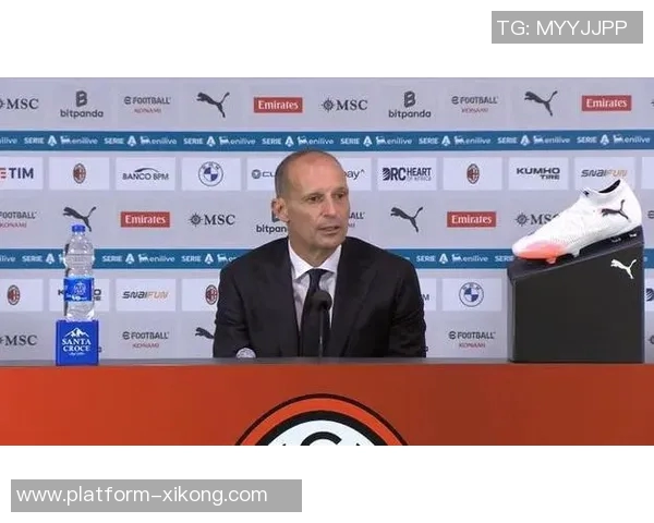 阿莱格里在更衣室严厉批评莱奥要求其端正态度以提升球队表现